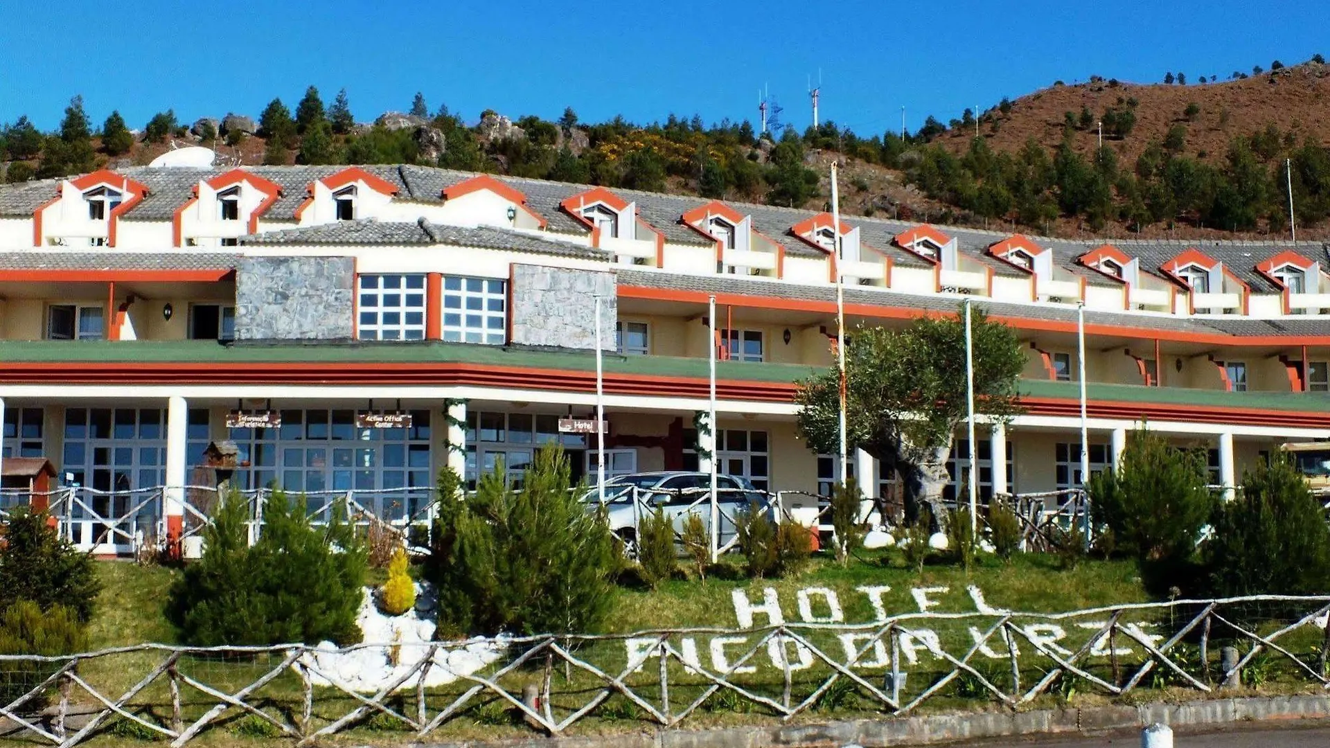 Hotel Pico Da Urze - Paul Da Serra Calheta